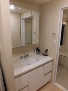 贅沢なシステムドレッサー TOTOエスクアにお取替え 贅沢なシステムドレッサー TOTOエスクアにお取替え